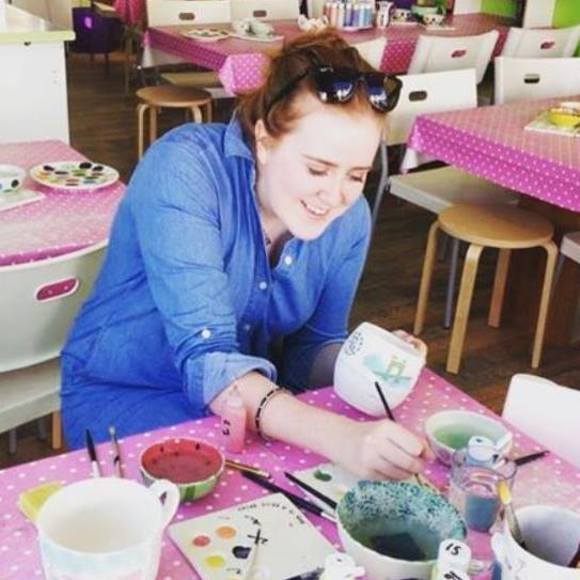 Meet your Posher, Julia - Picture 1 of 1